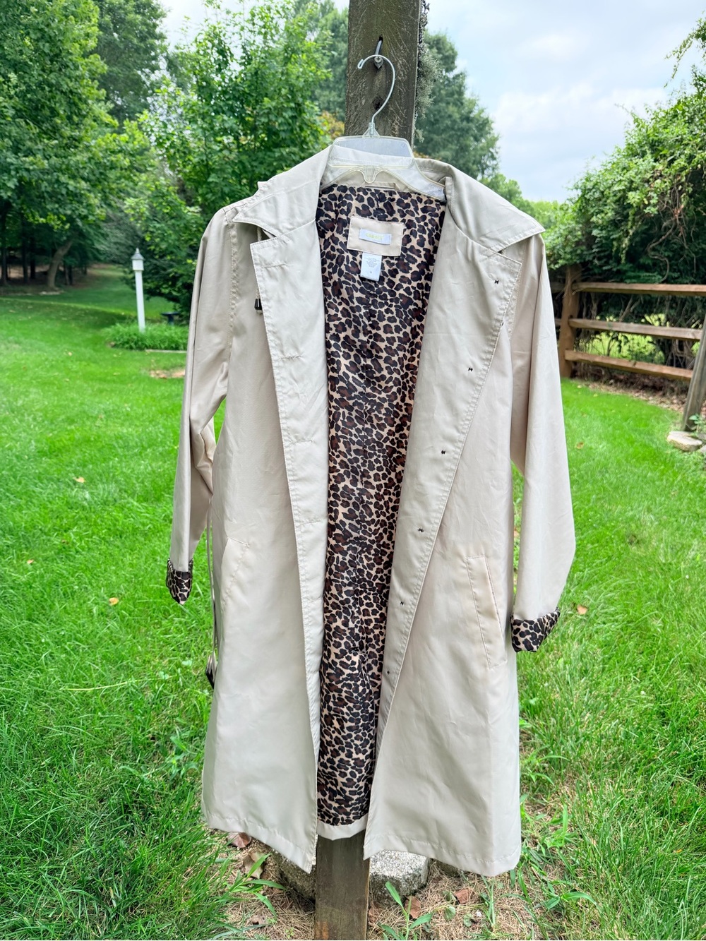 Capelli of New York Beige Trench Coat with Leopard Lining